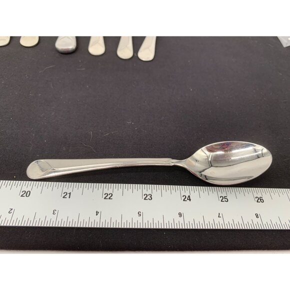 Zwilling J.A. Henckels HENPRO Provence 10-Piece Stainless Steel Flatware Set - Picture 3 of 8